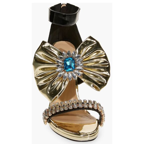 Elegant Gold and Black Heels with Jewel Accent - Picture 4 of 7
